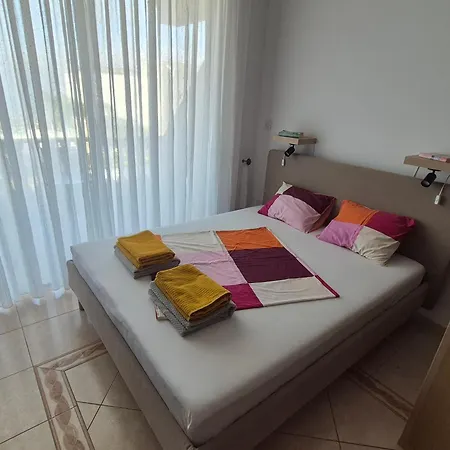 Calm Seaview Nest - 9mins From Coral Bay Peja